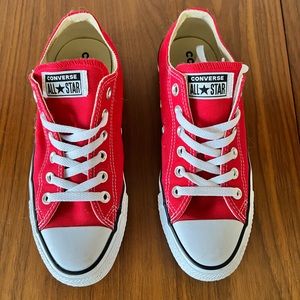 Red low top converse women’s size 9